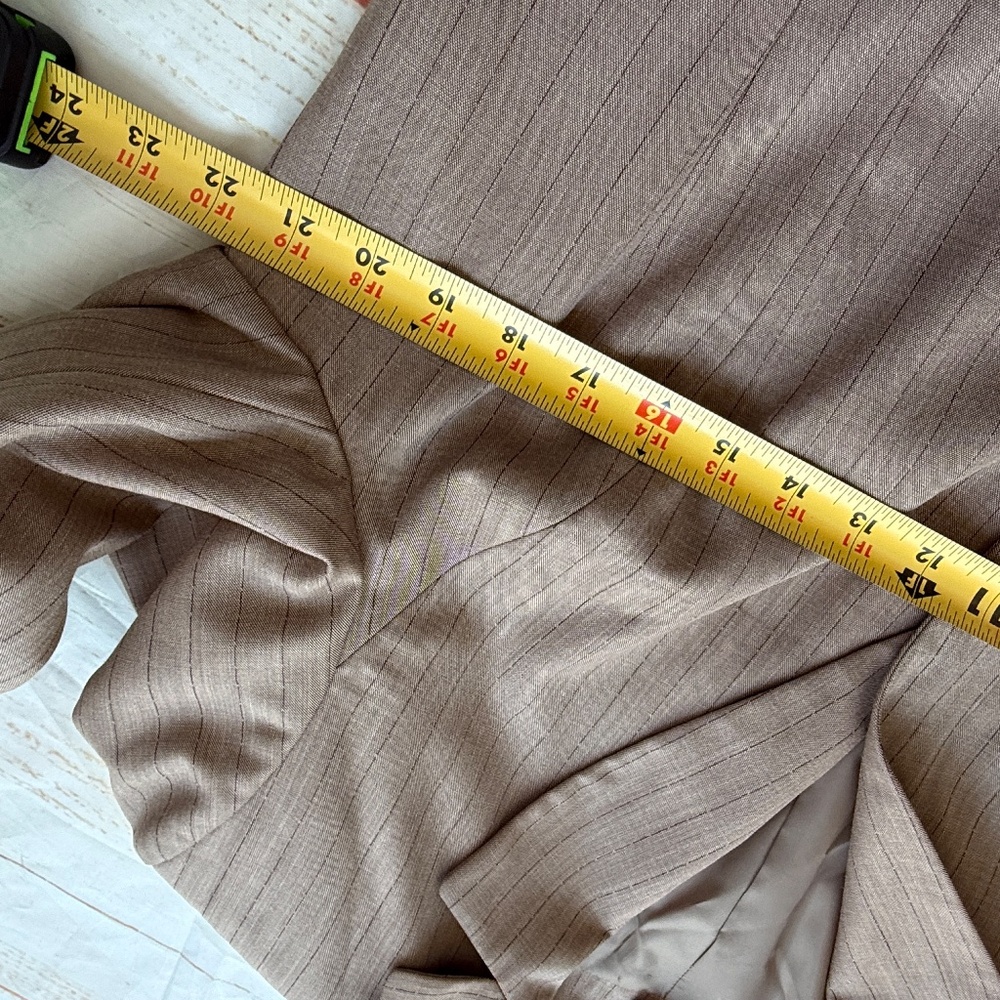 Worthington Pinstripe Pantsuit | Size 16‎ | Brown Beige | Blazer & Pants | - Picture 9 of 15